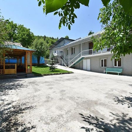 Guest House Arsan 萨克德佐尔镇 外观 照片